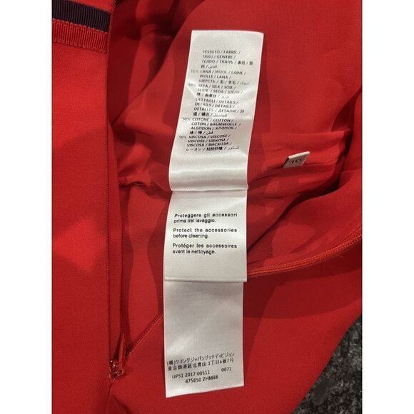 Gucci Red Wool Silk Sheath Classic Red Dress $2,800 - Picture 13 of 17